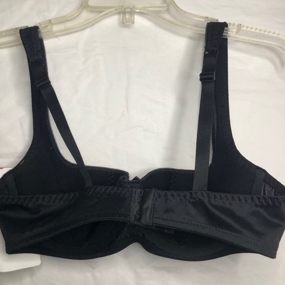 Black lacy bra, Rosme brand, brand new with tags - Picture 3 of 5